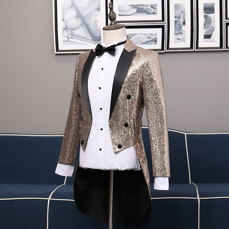 ST128- **พรีออเดอร์มี3สี**สูททักซิโด้เลื่อมผู้ชายสีเทาเงิน สีทองและสีดง สลับปกสีดำ แขนยาว พร้อมกางเกง ชุดสูทเจ้าบ่าว สูทแฟนซี ถ่ายพรีเวดดิ้ง & ชุดแต่งงานแฟนซี (Fancy wedding dress) สูทเลื่อมผู้ชายสีเงิน สีทองและสีแดง