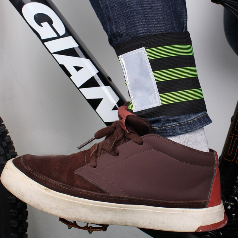 สายรัดข้อเท้าสะท้อนแสง ปั่นจักรยาน กันกางเกงเข้าโซ่ ราคาต่อคู่