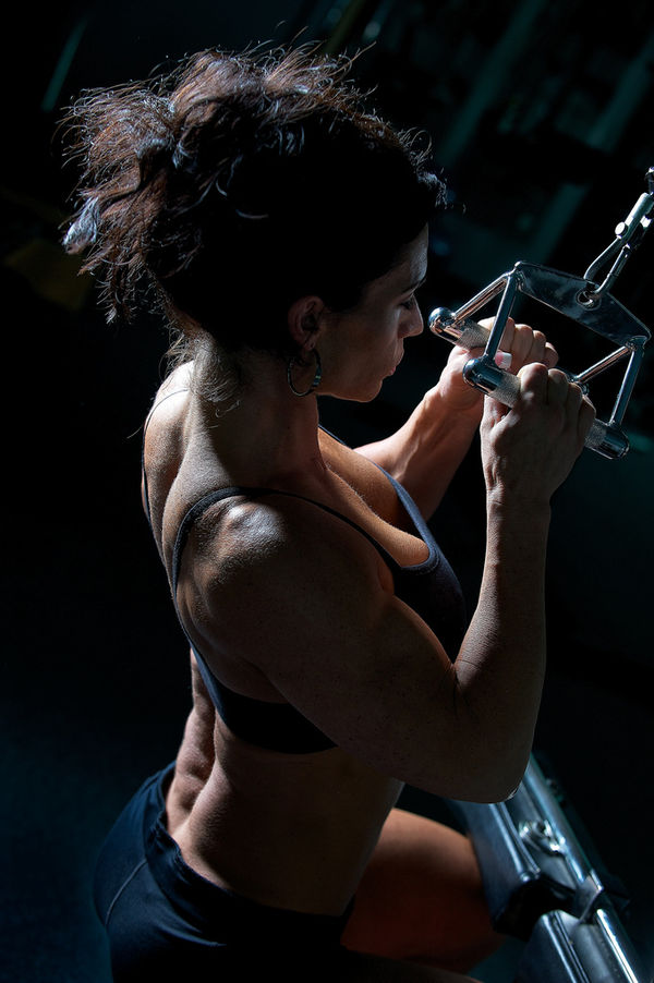 วี กริฟ Chinning Triangle .