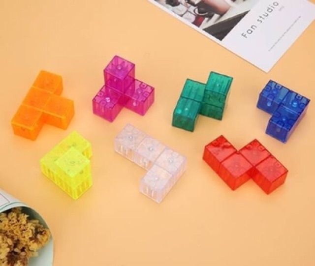 Magic magnetic cube แม่เหล็กตัวต่อทรงลูกบาศก์ พร้อมส่ง