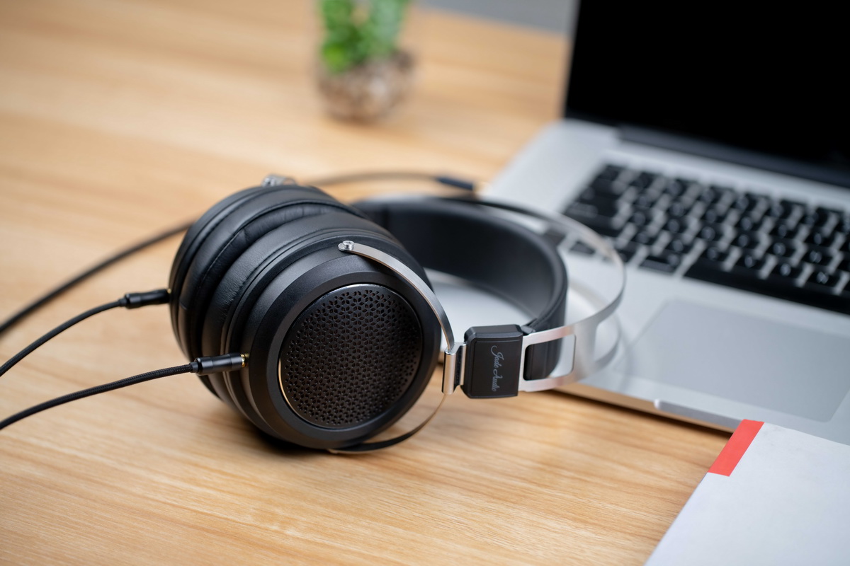 FiiO Jade Audio JT1 หูฟัง Headphones ประสิทธิภาพสูง ประกันศูนย์ไทย
