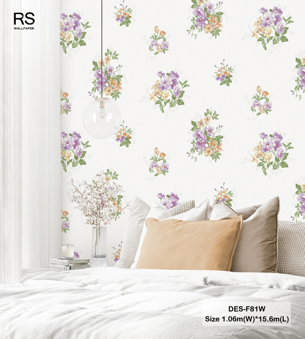 วอลเปเปอร์ลายดอกไม้สีม่วง พื้นสีเทาอ่อน DES-F81W