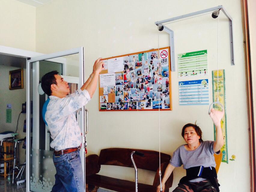 รอกติดผนัง รอกดึงไหล่ฐานสแตนเลส รอกฟื้นฟูไหล่ รอกกายภาพไหล่ รอกบริหารหัวไหล่แบบติดผนัง รอกกายภาพไหล่ติดแข็ง Over Head Pulley