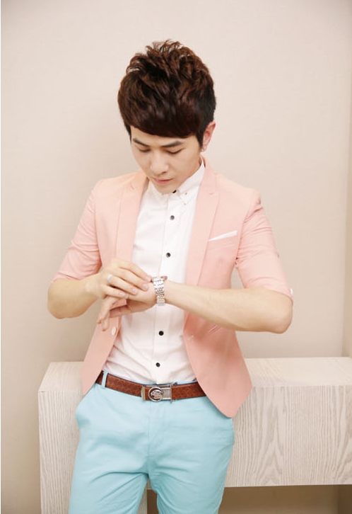 เสื้อสูทแฟชั่น พร้อมส่ง สีชมพู สไตล์หนุ่มหวาน แขน 4 ส่วน ผ่าหลัง ใส่ทำงาน ใส่เที่ยว