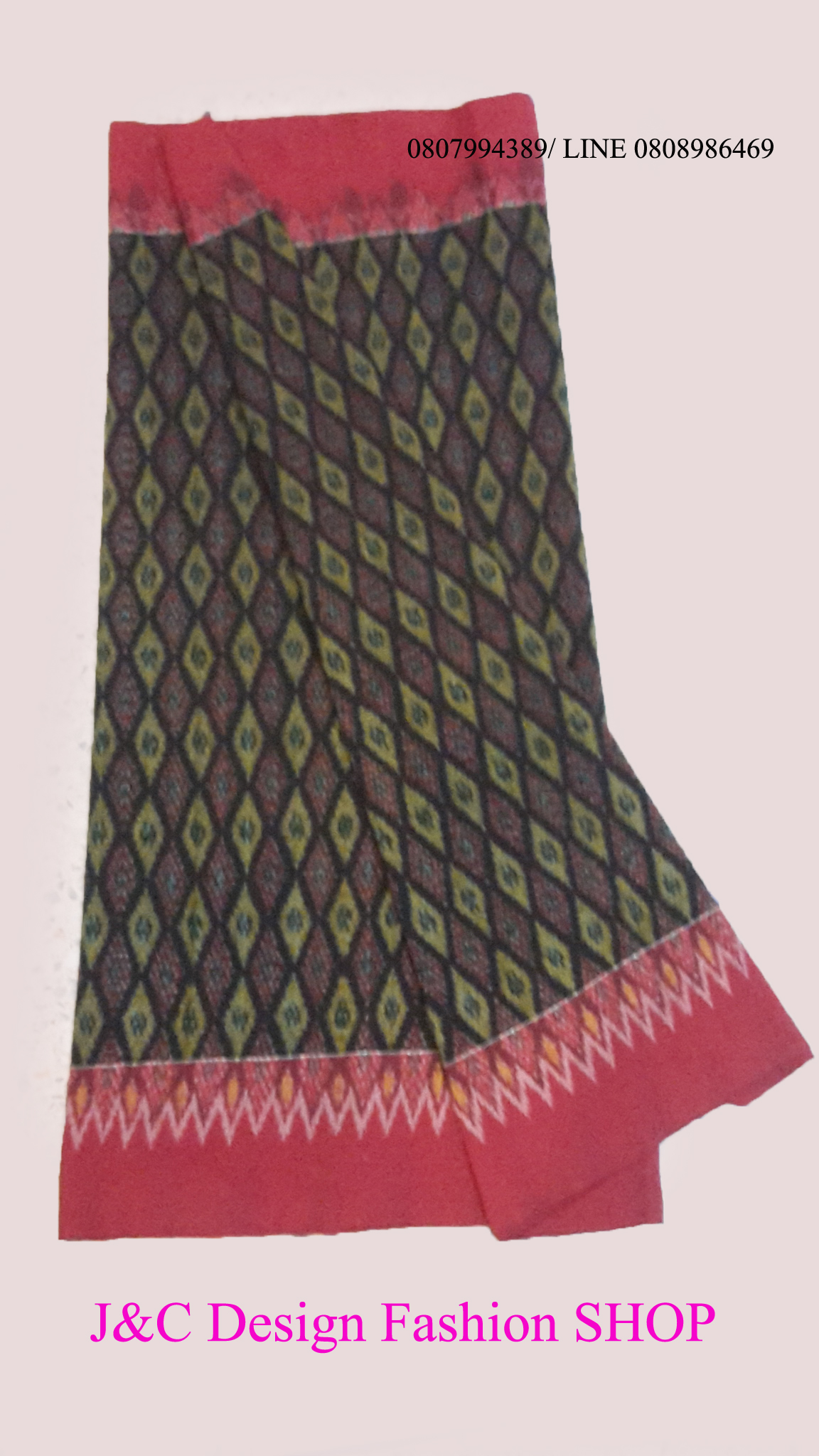 ผ้าถุงตีนแดงตัดสำเร็จ หัวตีนแดงผืนเดียวไม่ตัดต่อตีน ผ้ามัดหมี่ตีนแดง ผ้าซิ่นตีนแดง.ผ้าถุงสำเร็จรูป ผ้าซิ่นย้อมครามหมักโคลน ผ้าซิ่นตีนแดง ผ้าฝ้ายตีนแดง ผ้าทอพื้นเมืองบุรีรัมย์ ลายต้น อัปสราเสานางรอ