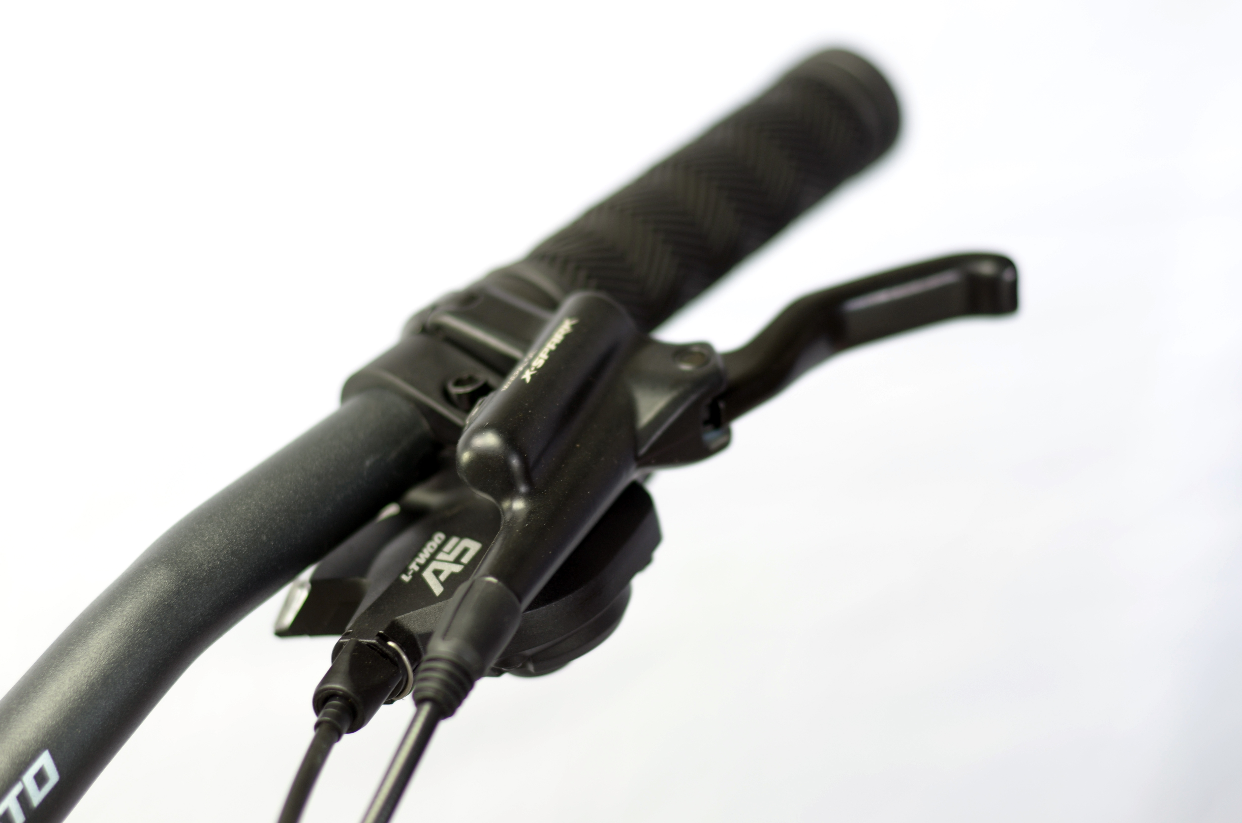 มาใหม่ ส่งฟรี จักรยานเสือภูเขา KEYSTO GA990 29 นิ้ว เกียร์ 27 สปีด เฟรมอลูมิเนียม