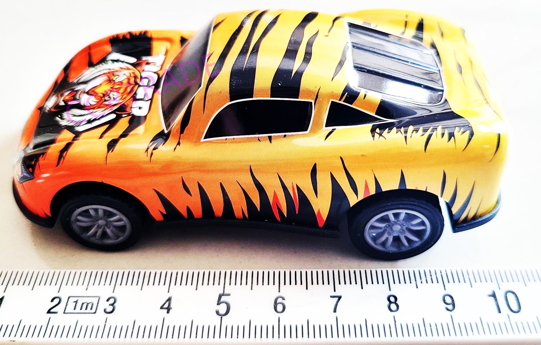 รถเหล็กกราฟฟิค มีลานกล่อง 5.5x10 ซม.(1x8)