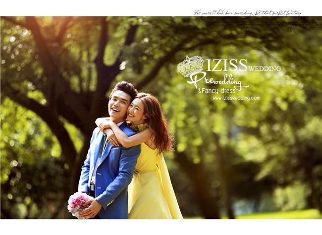 PW209 - Pre order ชุดคู่ถ่ายพรีเวดดิ้ง (prewedding dress) & ชุดแต่งงานแฟนซี (Fancy wedding dress)ชายหญิง "ธีมสีเหลือง-น้ำเงิน"