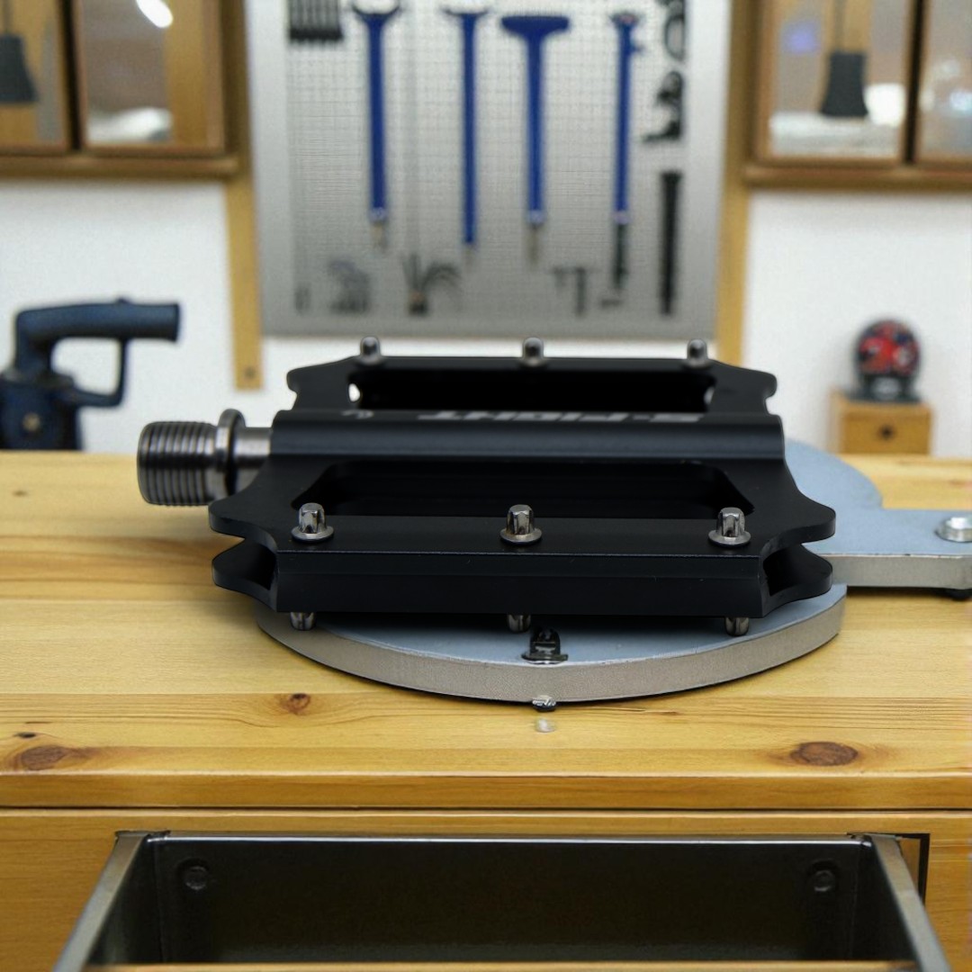 บันไดจักรยาน S-FIGHT S882 อลูมิเนียม 3 แบริ่ง แป้นใหญ่ กันลื่น