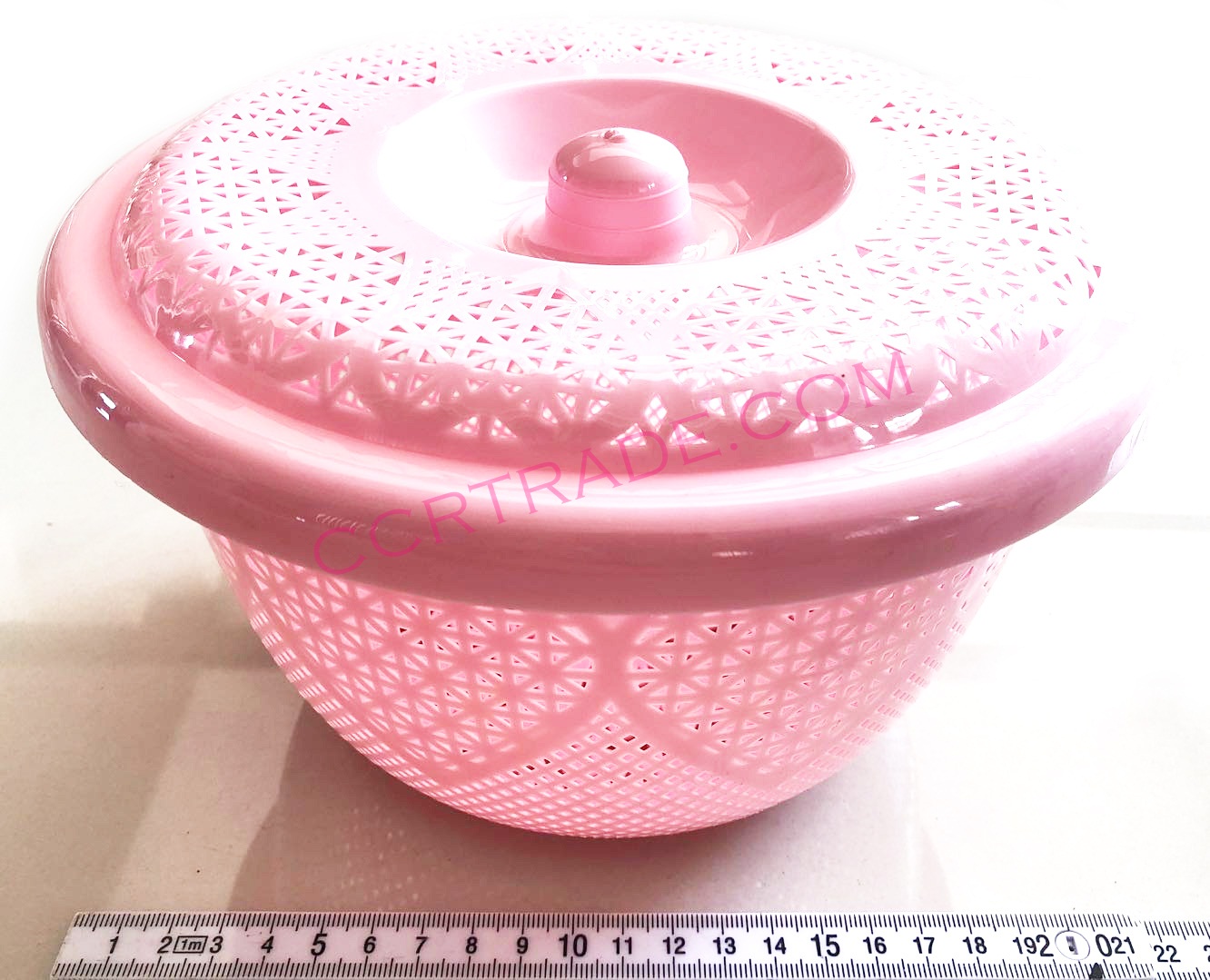 ตะกร้าฉลุจัมโบ้ มีฝาปิด 12.5x22 ซม.