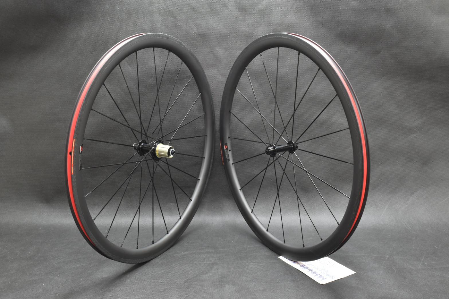 ประกัน 1 ปี ล้อเสือหมอบคาร์บอน ดุม POWERWAY R13 ขอบ 38/38