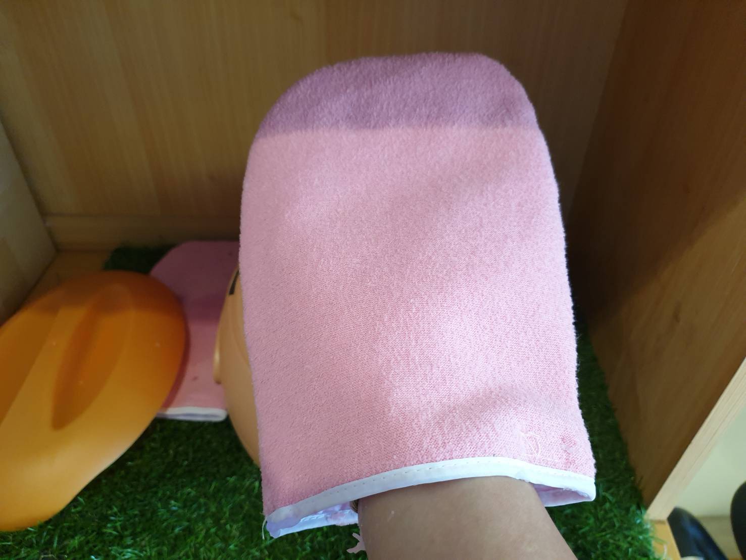 พาราฟินสำหรับกายภาพบำบัด (Paraffin Therapy)