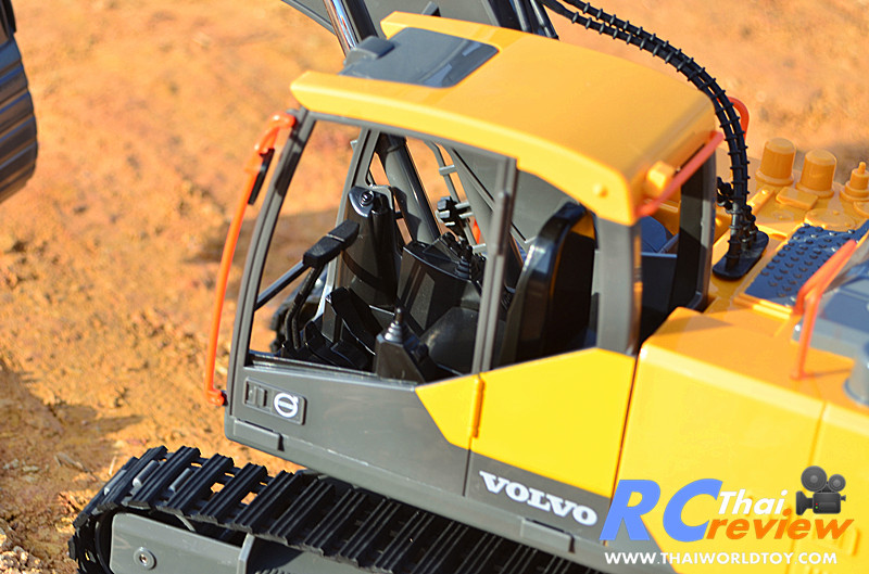 VOLVO EC220 รถแม็คโครบังคับ 1/16