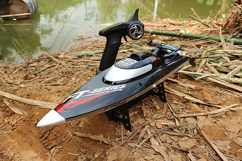 FT 012 Brushless RC เรือบังคับความเร็วสูง
