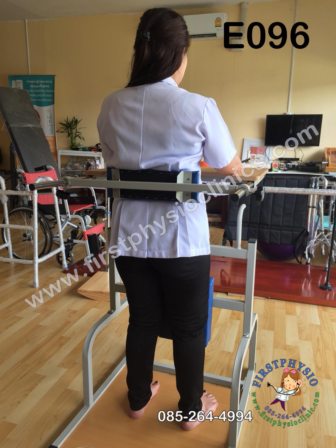 โต๊ะฝึกการทรงตัวผู้ใหญ่ รุ่น E096 /68x85x100 cm /E096