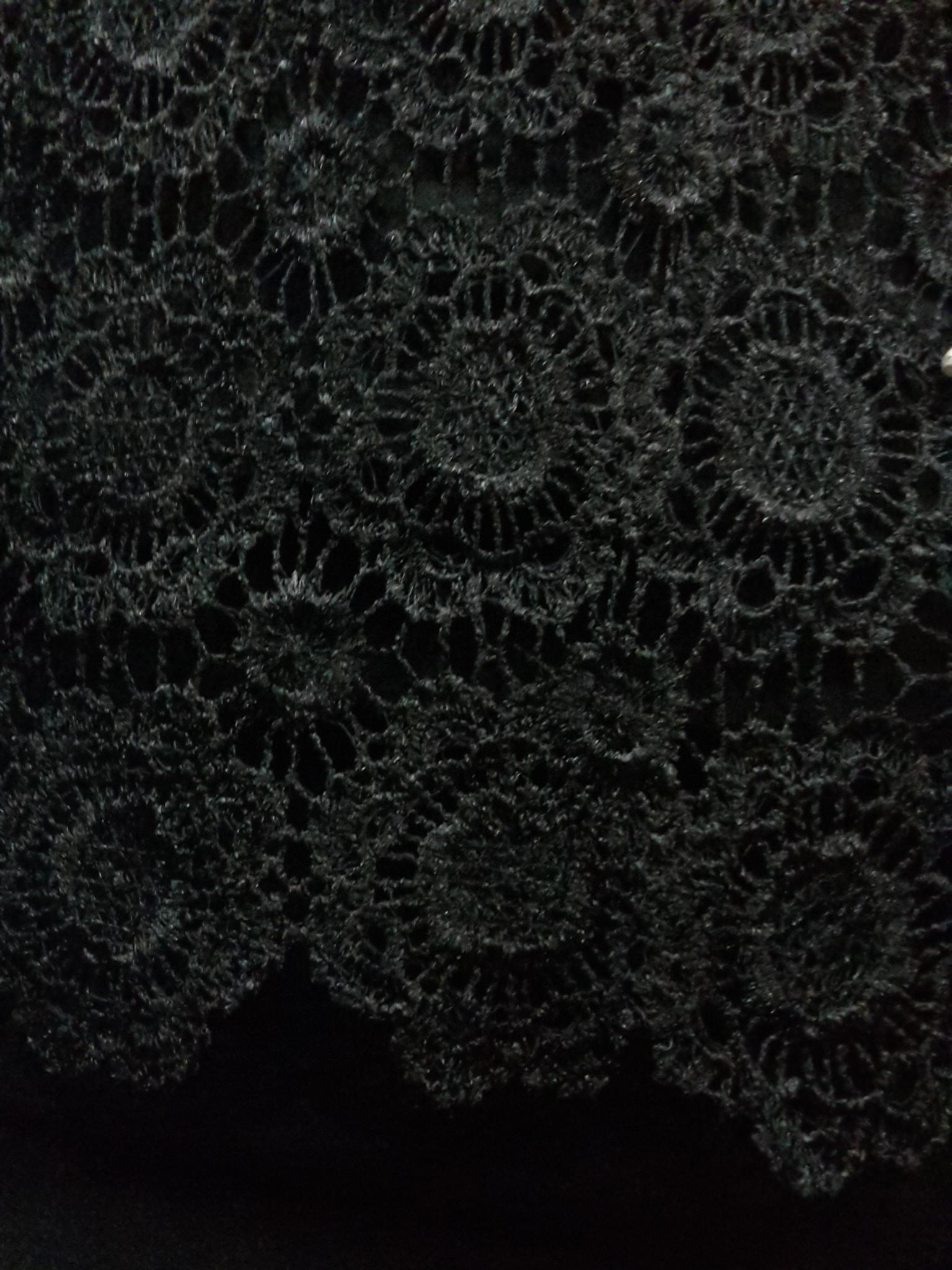 เสื้อลูกไม้สไตน์เกาหลีสีดำ เสื้อลูกไม้สไตน์วัยรุ่นสีดำ เสื้อผ้าไทยสีดำใส่กับผ้าซิ่น เสื้อผ้าฝ้ายสีดำใส่กับผ้าถุง เสื้อใส่ผ้าซิ่นสีดำ เสื้อลูกไม้แขนสั้นสีดำ