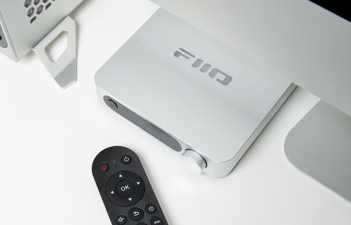 FiiO SR11 เครื่องรับเพลงสตรีมมิ่งแบบ Lossless ประสิทธิภาพสูง รองรับ AirPlay, Roon Ready ประกันศูนย์ไทย