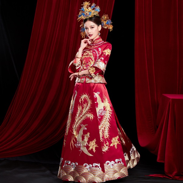 PW621 **พรีออเดอร์ค่ะ**ชุดแฟนซีกี่เพ้าประยุกต์ ชุดคู่ถ่ายพรีเวดดิ้ง ชุดยกน้ำชา ชุดแต่งงานแฟนซี ชุดจีนชายหญิง "ธีมสีแดงน้ำเงิน"