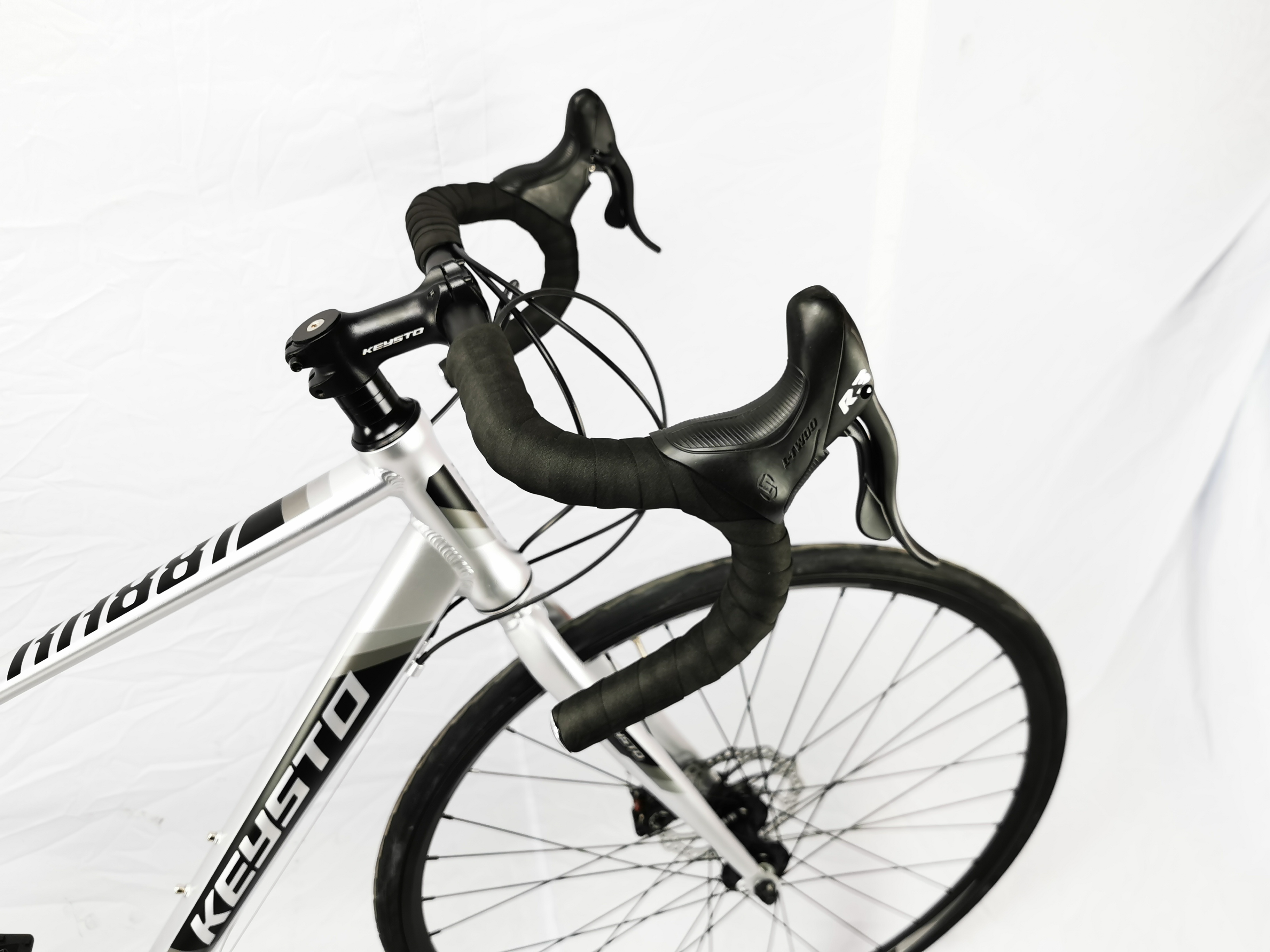 จักรยานเสือหมอบมือตบ RA881 KEYSTO 700C เกียร์ 16 สปีด เฟรมอลูมิเนียม หมอบดิส