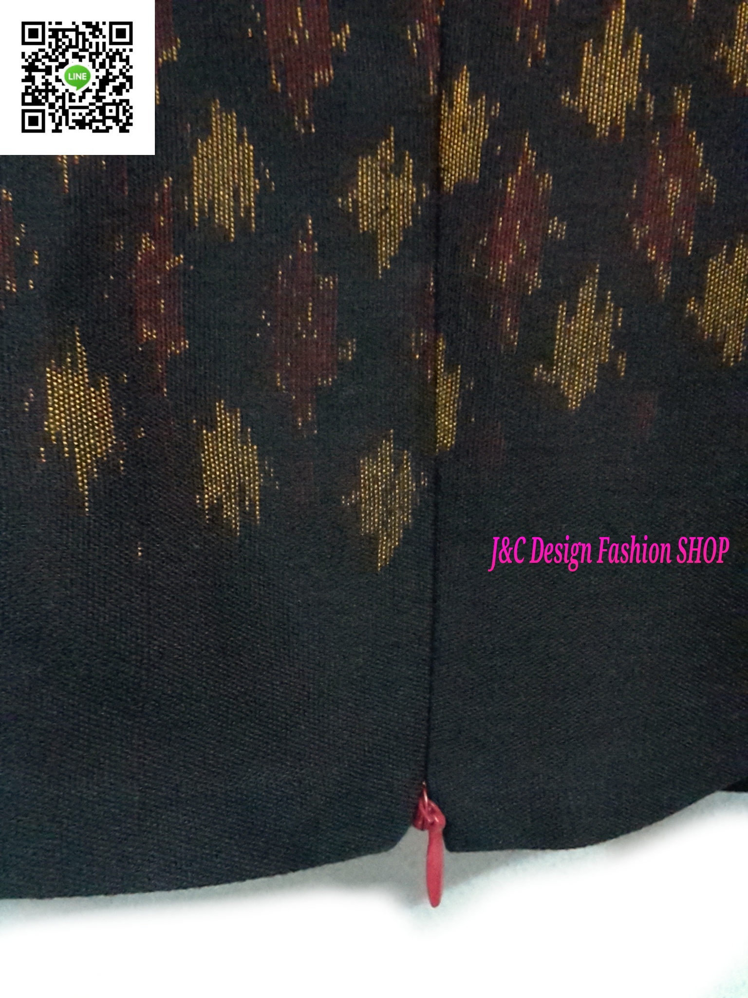 เสื้อผ้าไทย เสื้อผ้าฝ้ายตัดต่อต่อผ้าไหม เสื้อใส่ผ้าซิ่น เสื้อผ้าฝ้ายมัดหมี่ทอมือตัดต่อผ้าไหมสีเหลืองทอง