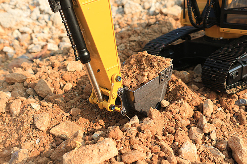 CAT-320 DL Full Metal - แม็คโครบังคับ ตัวเป็นเหล็ก-(HUINA 1580)