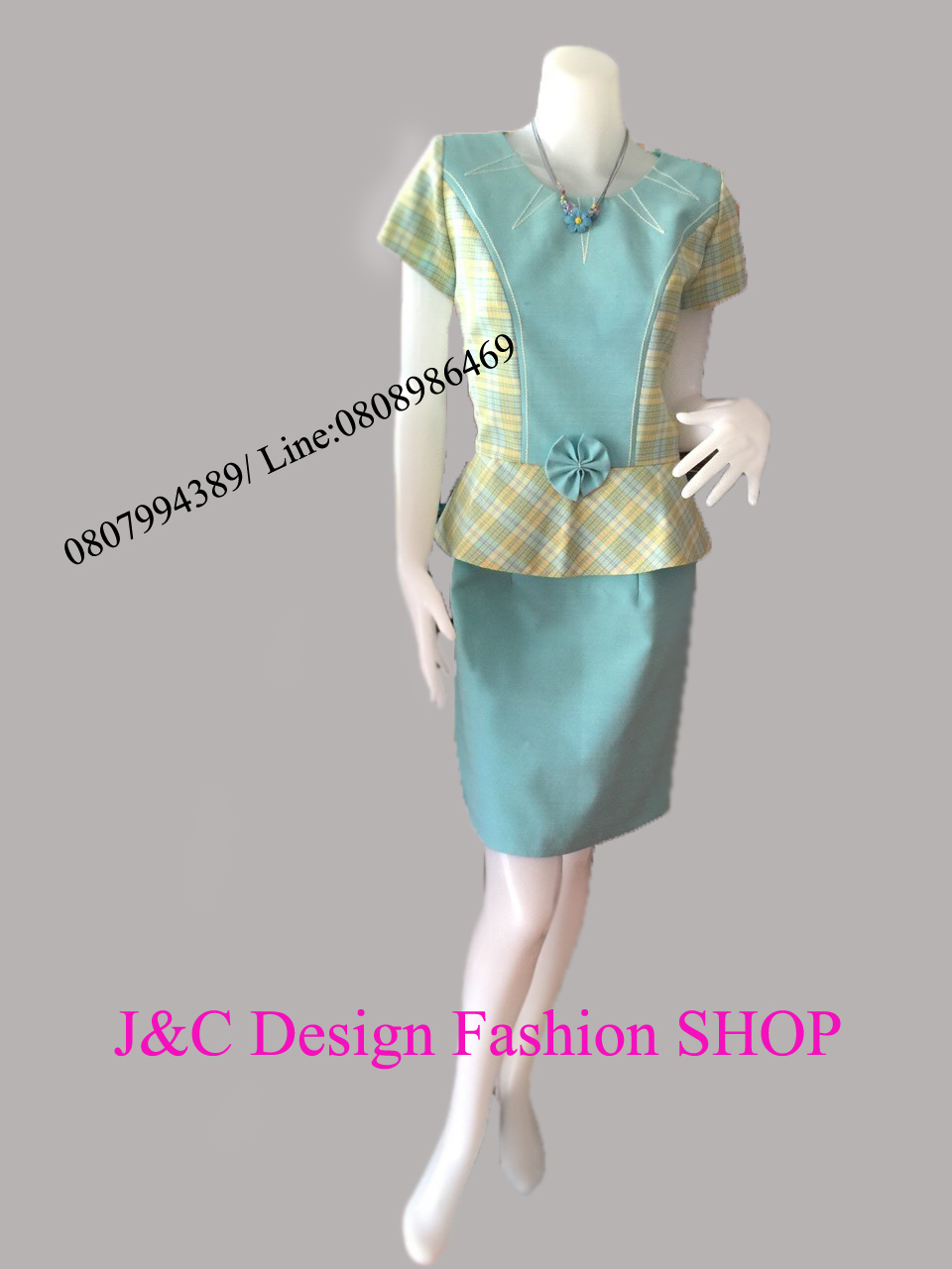 ชุดผ้าไทย ชุดผ้าไทยไหมแพรทอง ชุดผ้าไทยผ้าพื้นเมือง ชุดผ้าไทยไหมแพรทองแต่งลายบลูเบอร์รี่ ชุดทำงานผ้าไทยเอวระบาย♥