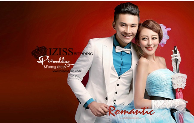 PW259- **พรีออเดอร์เฉพาะชุดผู้หญิง** ชุดคู่ถ่ายพรีเวดดิ้ง (prewedding dress) & ชุดแต่งงานแฟนซี (Fancy wedding dress)ชายหญิง "ธีมสีฟ้าขาว"