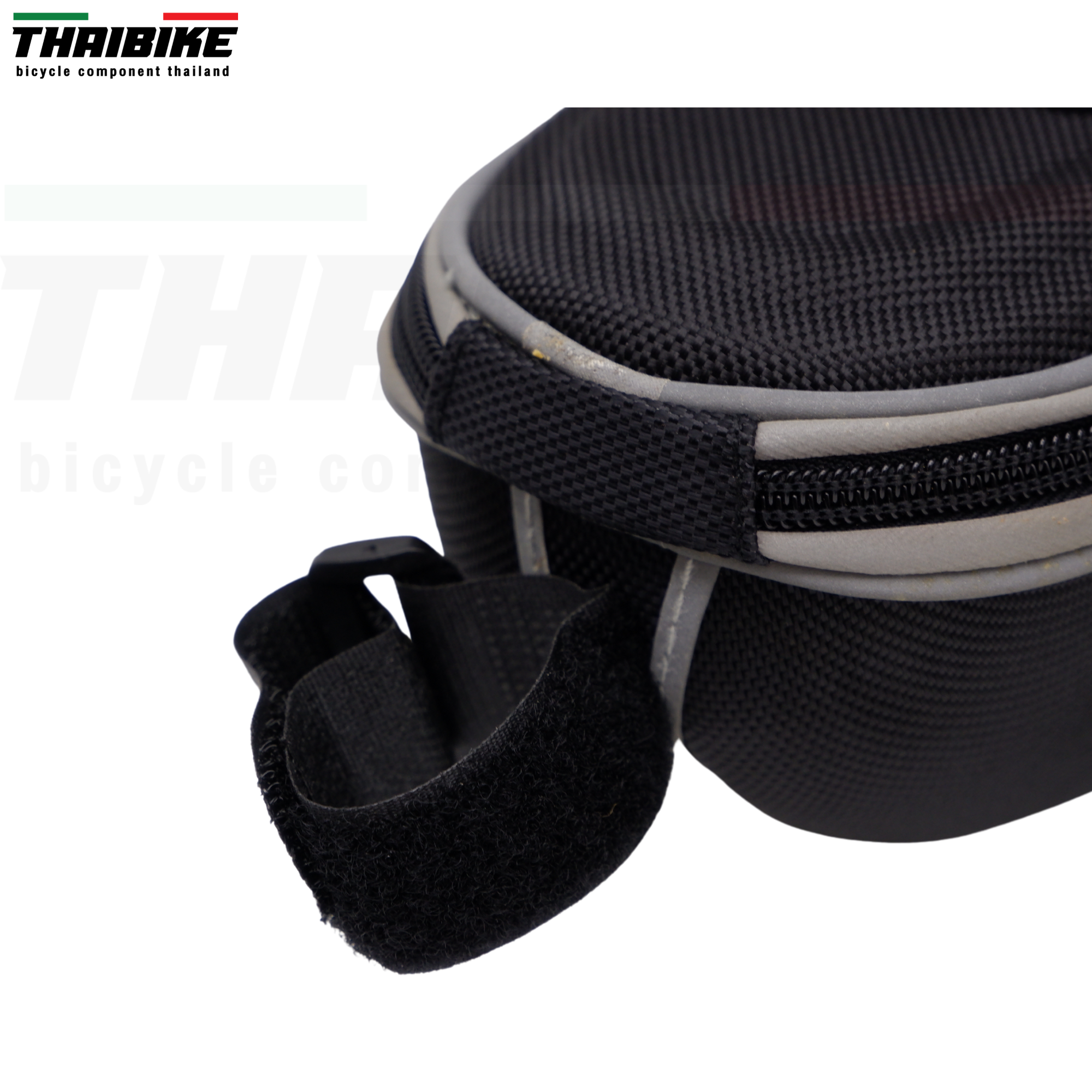 กระเป๋าใต้อานจักรยาน WOLF BASE แบบทรงแข็ง มีไฟกระพริบในตัว กันน้ำ