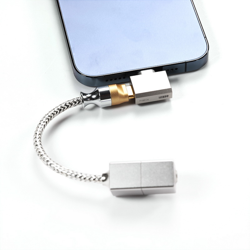 DD TC28i M2 อะแดปเตอร์แปลง Lightning เป็น USB TypeC OTG ประกันศูนย์ไทย
