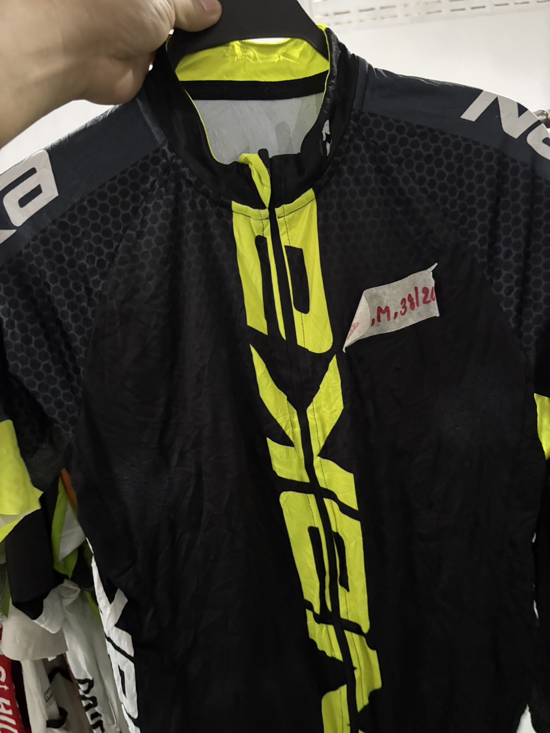 เสื้อปั่นจักรยานเกรด A สินค้า LIVE สด