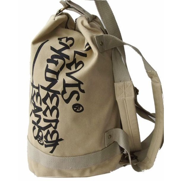 กระเป๋าแฟชั่น กระเป๋าถือ พร้อมส่ง สีครีม สะพายเป็นเป้ได้ เท่ห์ได้ทั้ง 2 แบบ