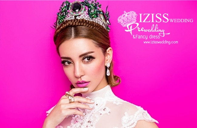 PW233 - Pre order ชุดคู่ถ่ายพรีเวดดิ้ง (prewedding dress) & ชุดแต่งงานแฟนซี (Fancy wedding dress)ชายหญิง "ธีมสีขาว-เทา"