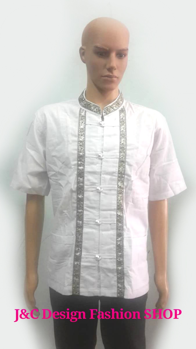 เสื้อผ้าไทยชาย เสื้อผ้าฝ้ายชายแต่งผ้าขลิบลายช้างสีเงิน เสื้อผ้าพื้นเมืองชายแต่งผ้าขลิบสีเงินลายช้าง