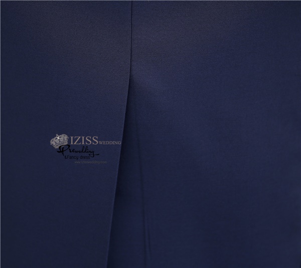 ST113- **พรีออเดอร์มีสีน้ำเงินและสีดำ** สูทยาวแฟนซีผู้ชายสีน้ำเงินและสีดำ ชุดสูทเจ้าบ่าว สูทแฟนซี ถ่ายพรีเวดดิ้ง & ชุดแต่งงานแฟนซี (Fancy wedding dress) สูทผู้ชายสีน้ำเงิน และสีดำ