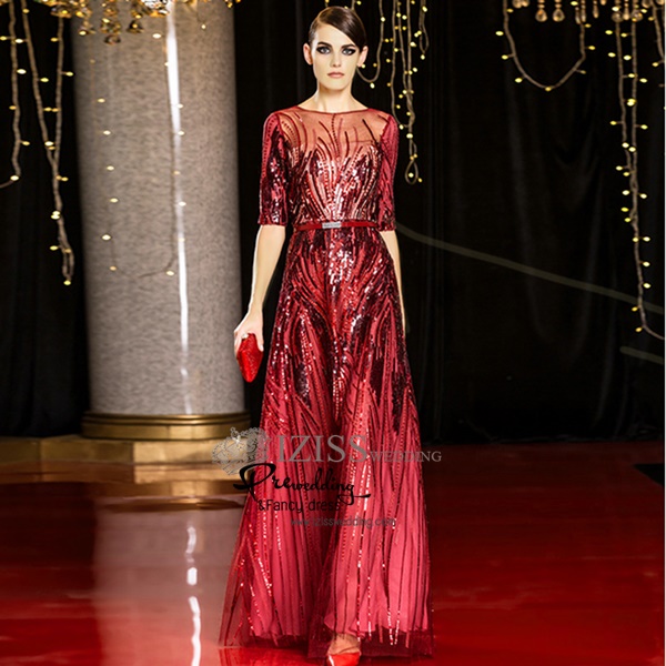 T030 **พรีออเดอร์เดรสชุดเลื่อมสีแดง สีเขียวมิ้นต์ สีน้ำเงิน สีทอง และสีดำ**ชุดราตรียาวเลื่อมทั้งชุด แขนสั้น เล่นดีเทลซีทรูช่วงอกและแขน แต่งเลื่อมไม้ลายกิ่งไม้ พร้อมเข็มขัดเข้ารูปช่วงเอว กระโปรงทรงปล่อย สวยงามหรูหราไฮโซมากๆ ค่ะ