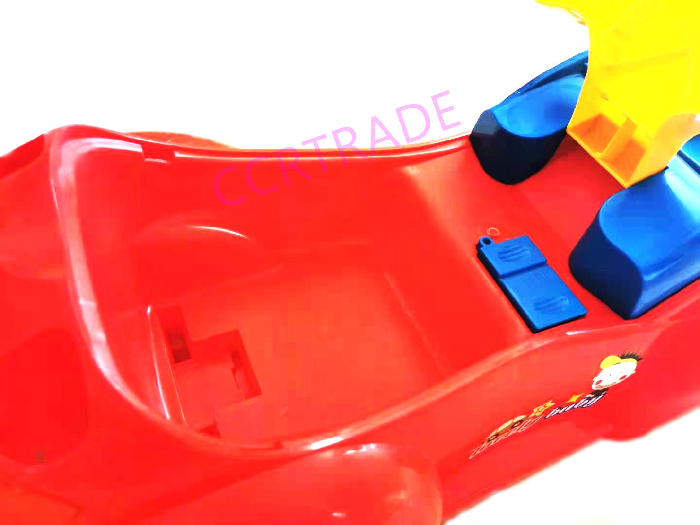 รถสปอร์ตขาไถ มีเสียง มีไฟหน้า 28x64 ซม.(มีช่องเก็บของใต้เบาะ)(1x2)