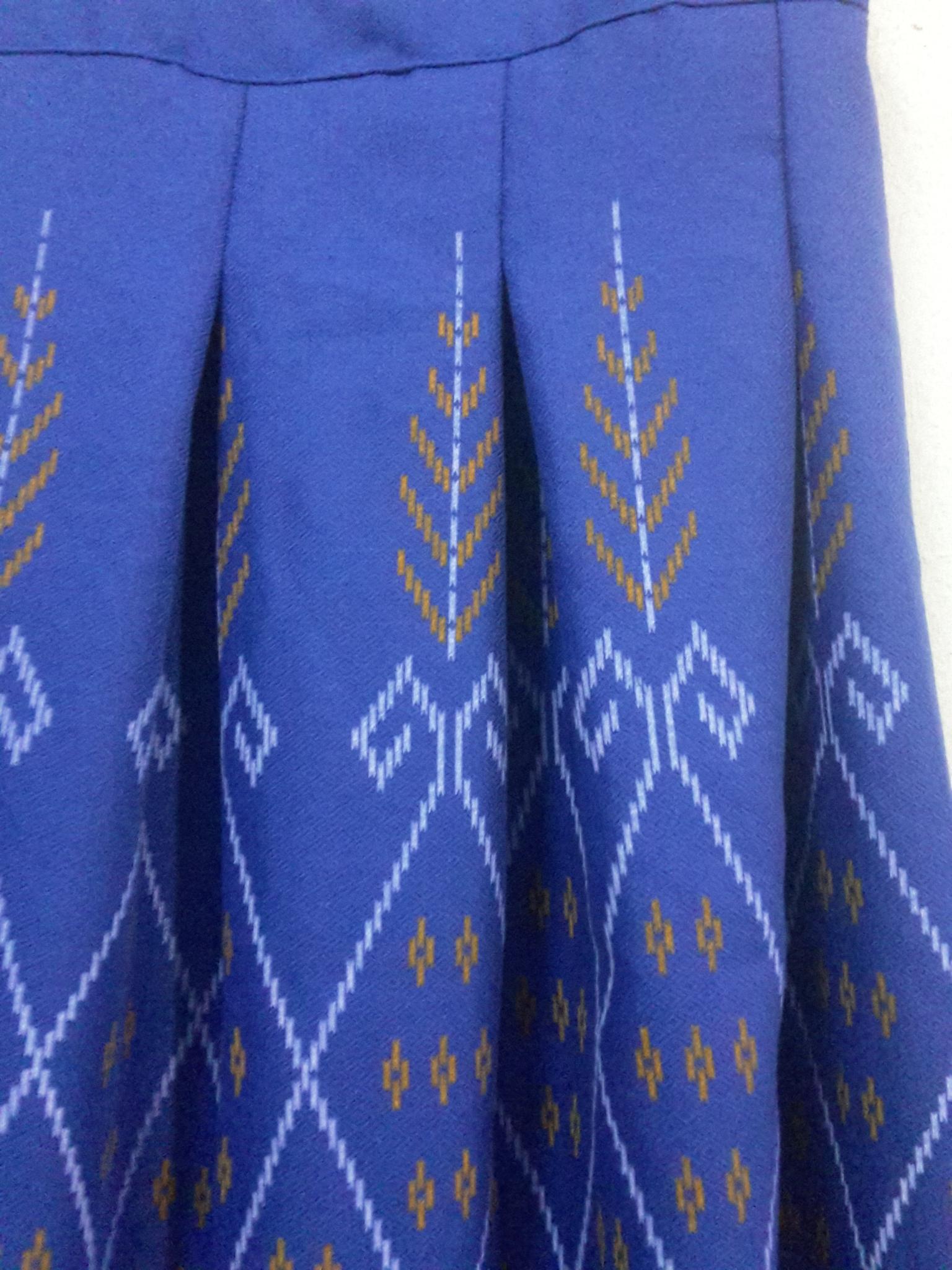 กระโปรงผ้าไทยสำเร็จรูป กระโปรงผ้าไทยผ้าฝ้ายมัดมัดหมี่ กระโปรงผ้าฝ้ายทรงทวิท