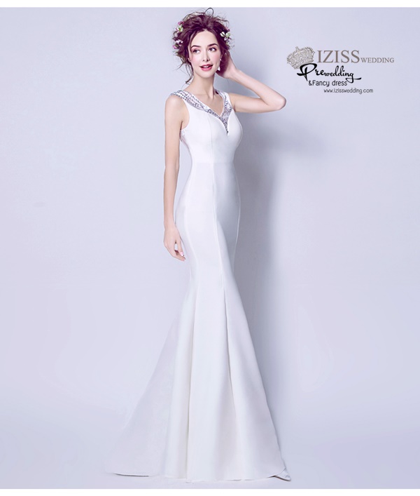 DL057 - **พรีออเดอร์** ชุดราตรี เดรสยาวออกงาน (Night party dresses) ชุดไปงานแต่งงานสวยๆ "ธีมสีขาวแต่งเพชร"