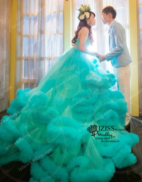 RM020blue **พรีออเดอร์สีฟ้าหางปกติ**งานตัดเกรด A ชุดราตรีหรูหรา ชุดแต่งงาน ชุดพรีเวดดิ้งสั่งตัดได้ค่ะ งานเกรดพรีเมี่ยม ตัดเย็บปราณีต สวมใส่สวยงามดุจเจ้าหญิง