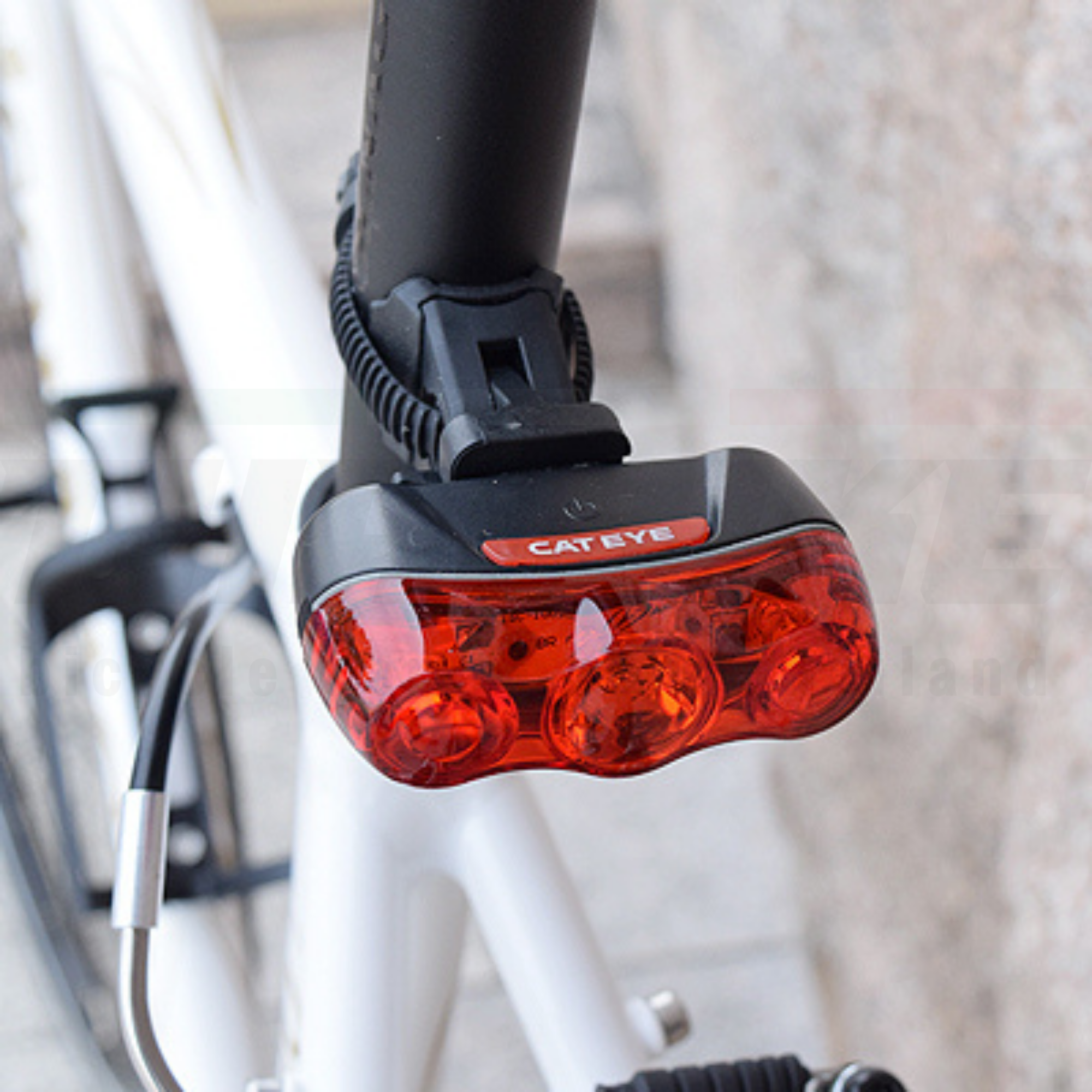 CATEYE ไฟท้ายจักรยานกระพริบแคทอาย, RAPID 3, TLAU630