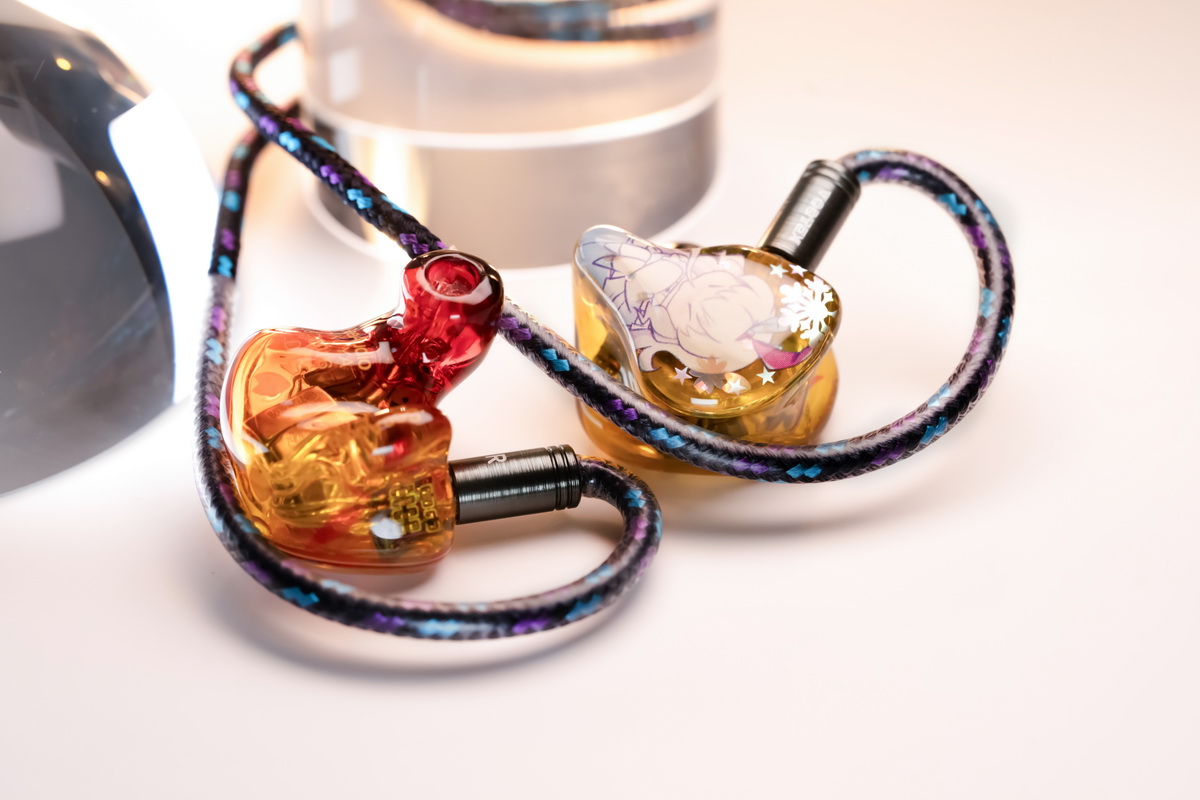 [PreOrder] Seeaudio Hakuya หูฟัง IEMs Hybrid 14 ไดรเวอร์ 10BA+4EST ประกันศูนย์ไทย