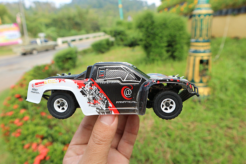 WL-K999 Mini Rc Car 1:28 Hi-Speed 30Km/h