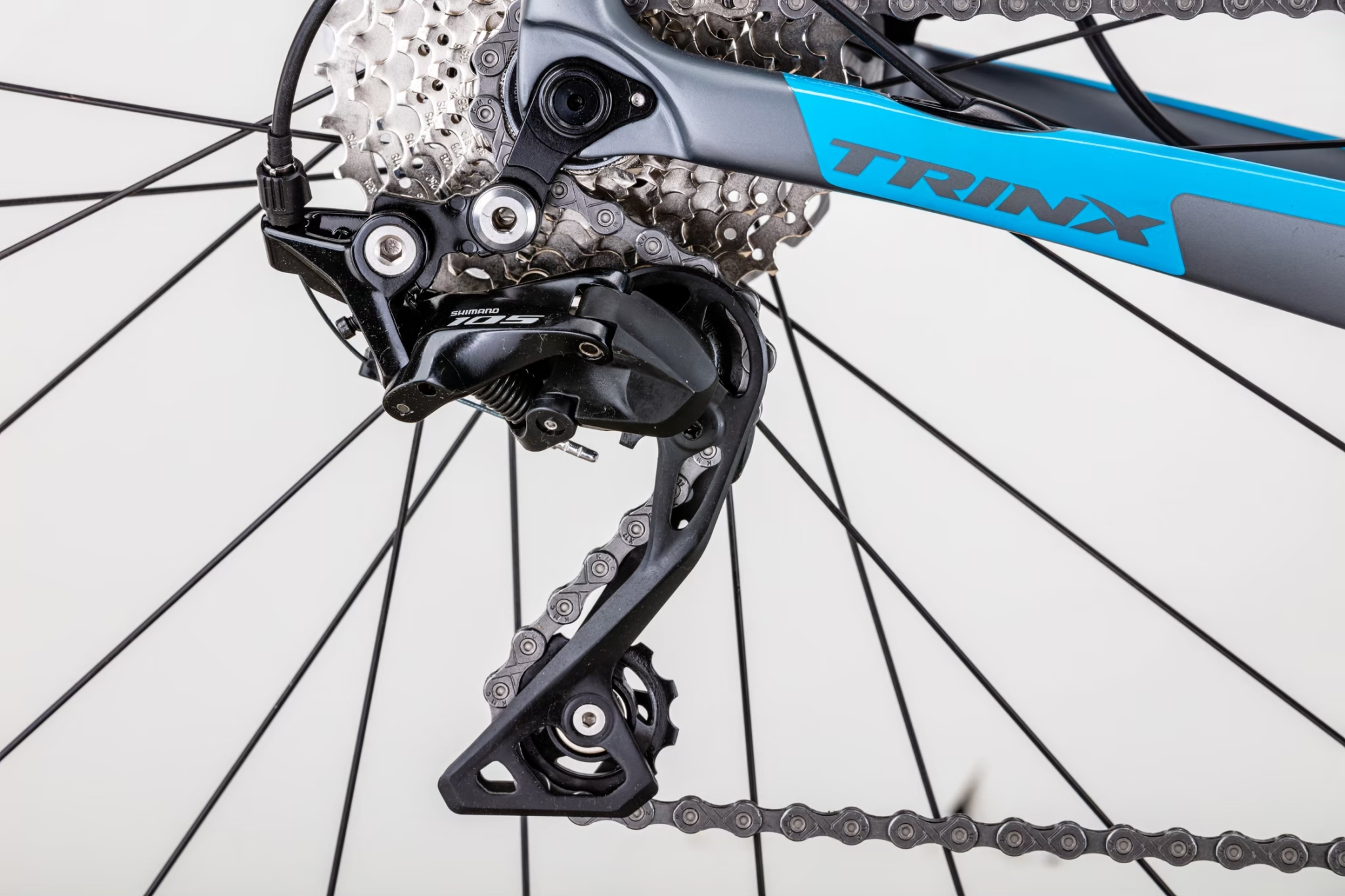 TrinX RAPID 2.1 เสือหมอบเฟรมคาร์บอน ดิสเบรก เกียร์ Shimano 105