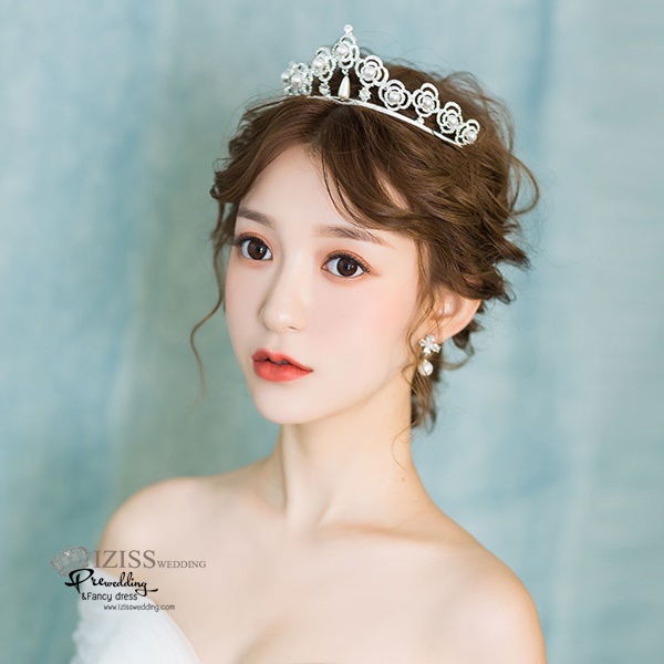 AC026 **พรีออเดอร์**ชุดเทียร่า มงกุฎเพชร พร้อมต่างหู ชุดเครื่องประดับเจ้าสาวสวยหรูดุจเจ้าหญิง