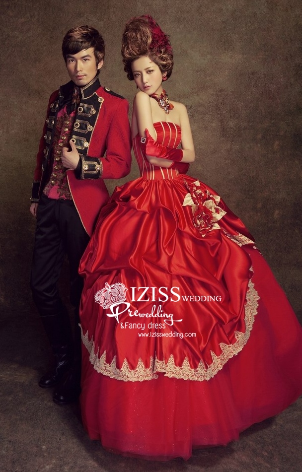 PW249 - **พรีออเดอร์** ชุดคู่ถ่ายพรีเวดดิ้ง (prewedding dress) & ชุดแต่งงานแฟนซี (Fancy wedding dress)ชายหญิง "ธีมสีแดง"