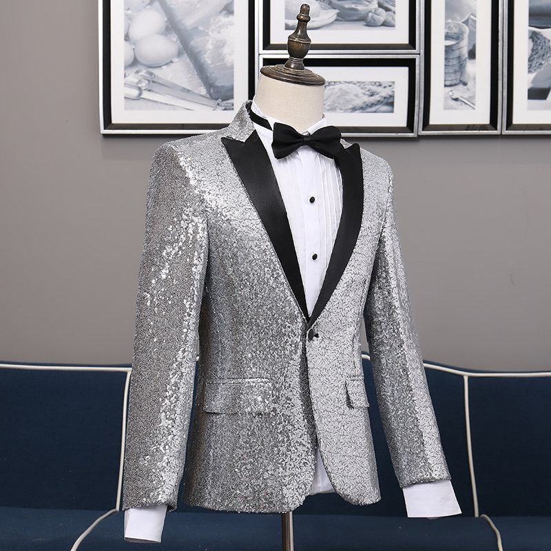 ST127- **พรีออเดอร์**สูทเลื่อมผู้ชายสีเทาเงิน สีทองและสีดง สลับปกสีดำ แขนยาว พร้อมกางเกง ชุดสูทเจ้าบ่าว สูทแฟนซี ถ่ายพรีเวดดิ้ง & ชุดแต่งงานแฟนซี (Fancy wedding dress) สูทเลื่อมผู้ชายสีเงิน สีทองและสีแดง