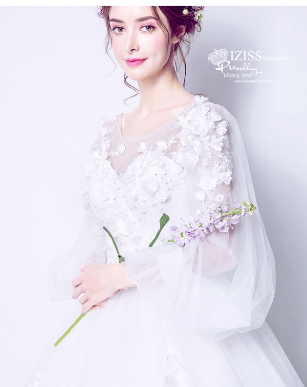 DL052 - **พรีออเดอร์** ชุดราตรี เดรสยาวออกงาน (Night party dresses) ชุดไปงานแต่งงานสวยๆ "ธีมสีขาว"