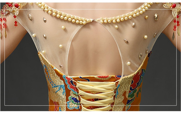 PW511 - **พรีออเดอร์มีแดงกับทองค่ะ** ชุดกี่เพ้าสีแดงทองลายมังกรแขนสั้นประดับเพชรพลอย ชุดยกน้ำชา ชุดคู่ถ่ายพรีเวดดิ้ง (prewedding dress) & ชุดแต่งงานแฟนซี (Fancy wedding dress)ชายหญิง "ธีมสีแดง"