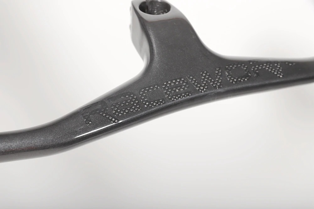 แฮนด์จักรยานเสือภูเขา คาร์บอน แบบอินทริเกตุ RACEWORK mountain bike carbon fiber