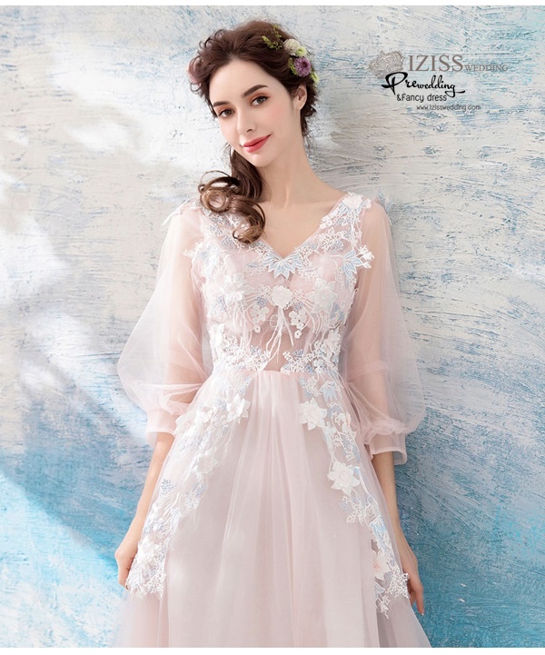 DL076 - **พรีออเดอร์** ชุดราตรี เดรสยาวออกงาน (Night party dresses) ชุดไปงานแต่งงานสวยๆ "ธีมสีขาวแต่งดอก 3D"